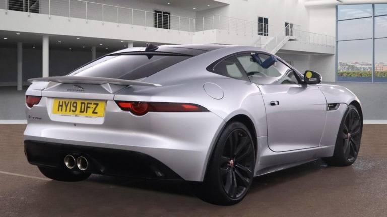 2019 19 JAGUAR F-TYPE 3.0 V6 GPF R-DYNAMIC COUPE 2DR PETROL AUTO EURO 6 (S/S) (3