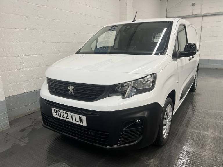 2022 Peugeot Partner 850 1.5 BlueHDi 100 Professional Premium Crew Van PANEL VAN DIESEL Manual