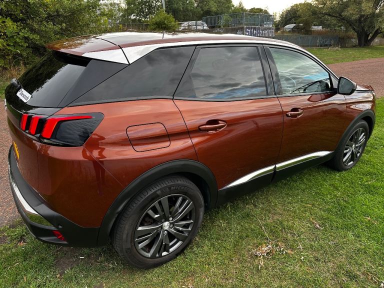 Peugeot, 3008, Hatchback, 2018, Manual, 1560 (cc), 5 doors