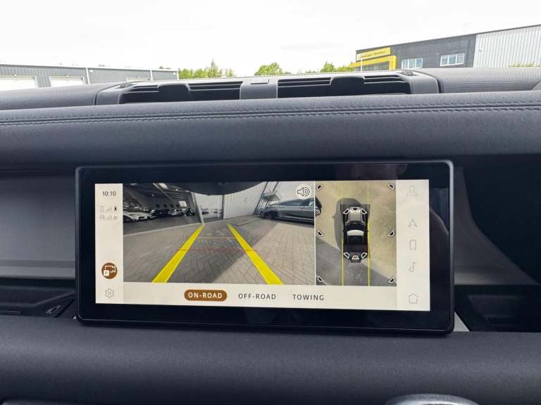 2023 Land Rover Defender 3.0 D250 Hard Top SE Auto PANEL VAN DIESEL Automatic