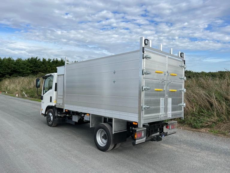 Isuzu Grafter N35-150 lwb grafter manual arb tipper DIESEL MANUAL 2025/25