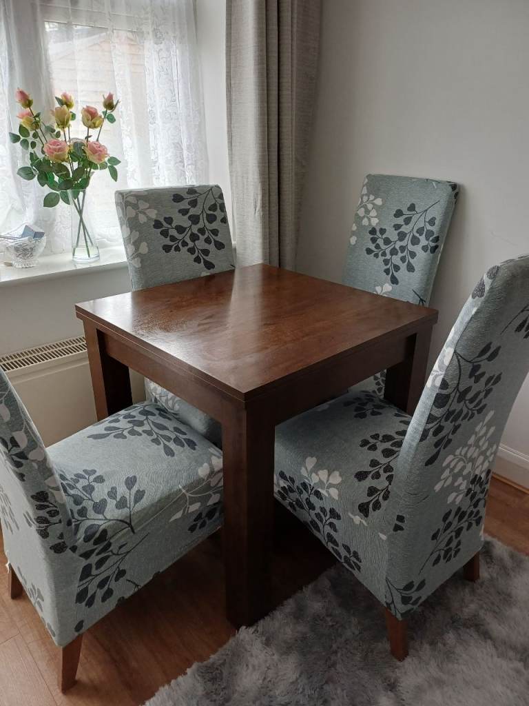 Table and 4chairs 