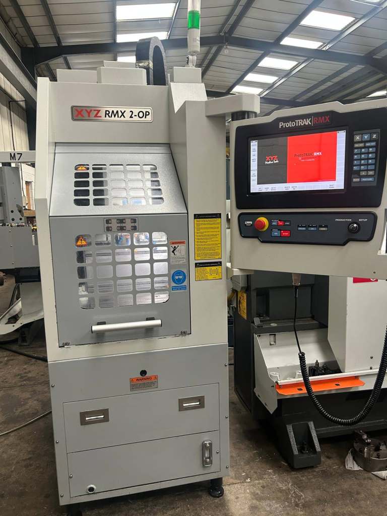 XYZ MODEL RMX 2 OP VERTICAL MACHINING CENTRE YEAR 2022