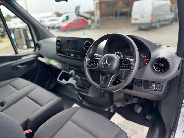 2022 Mercedes-Benz Sprinter 3.5t Progressive Chassis Cab CHASSIS CAB DIESEL Manual