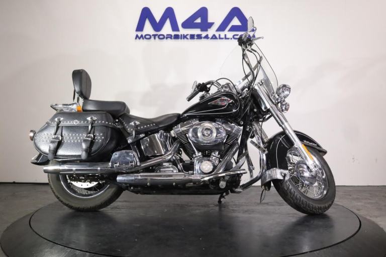 HARLEY DAVIDSON SOFTAIL HERITAGE 2009