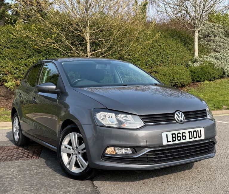 Volkswagen Polo 1.2 TSI BlueMotion Tech Match Edition DSG * Must See *