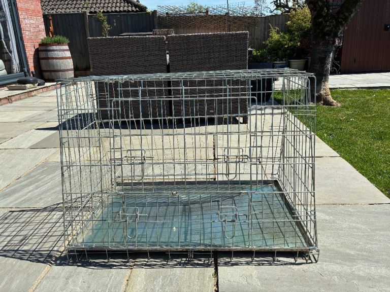 Large Sloping Dog Cage for Car with unusual but useful door
