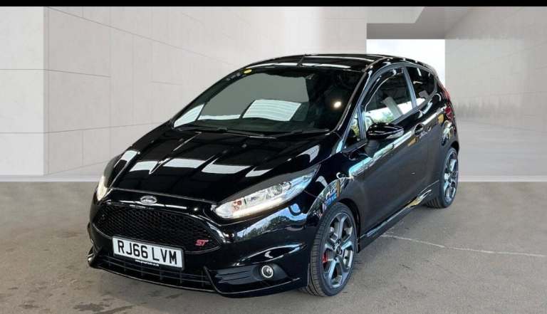 2016 Ford Fiesta 1.6 EcoBoost ST-2 3dr HATCHBACK Petrol Manual