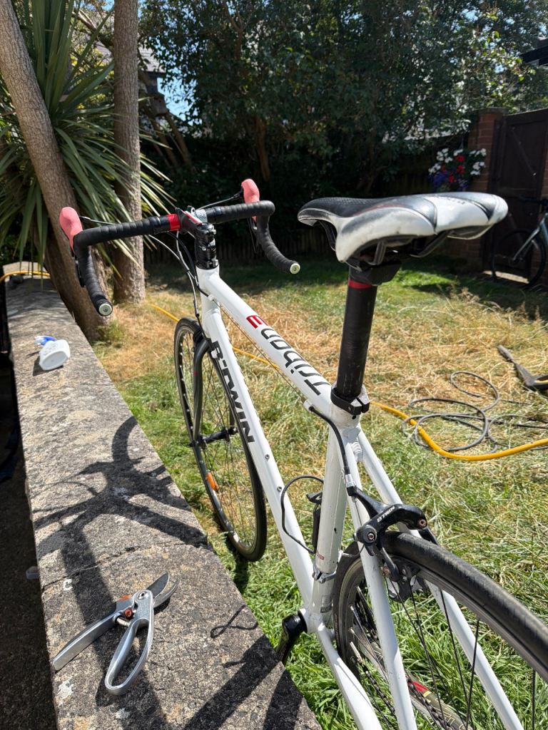 Triban3 57 road bike 