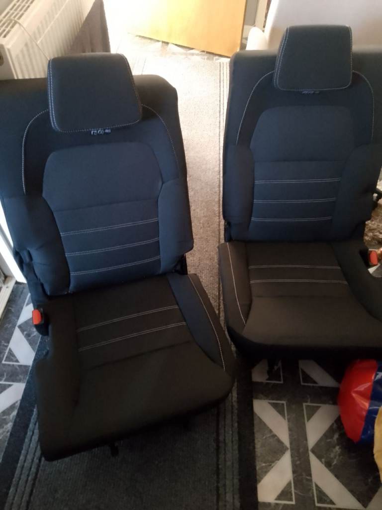 Pair of Grey Fabric Car Seats – Good Condition