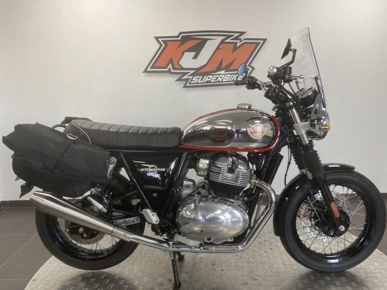 ROYAL ENFIELD INTERCEPTOR 650 IN RED AND CHROME, 2024/24, 3,713 MILES.
