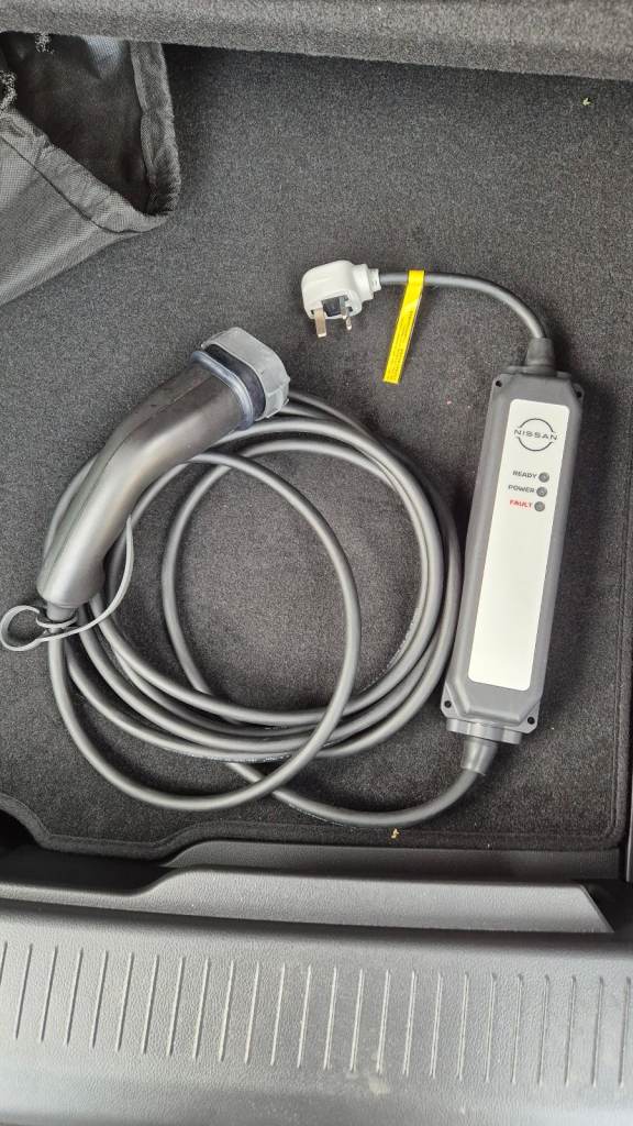 Nissan EVSE charging cable