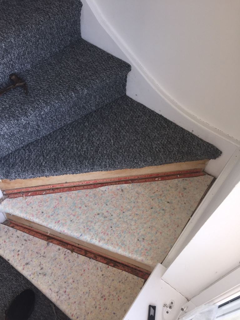 Carpet fitters and flooring services 