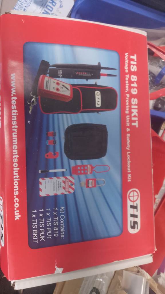 TIS819SIKIT 189SIKIT Voltage Only Complete Safe Isolation Kit