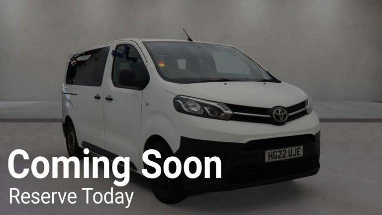  Toyota PROACE CITY Verso 1.5D 120 9 SEAT COMBI UK CAR Diesel Manual