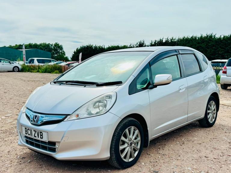 2011 Honda Fit 1.3 h i-VTEC HS Hatchback 5dr Petrol Hybrid CVT Euro 5 (98 ps) Hatchback Hybrid Au...