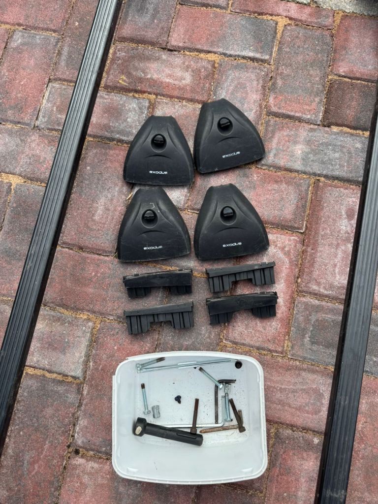 image for Universal roof bars