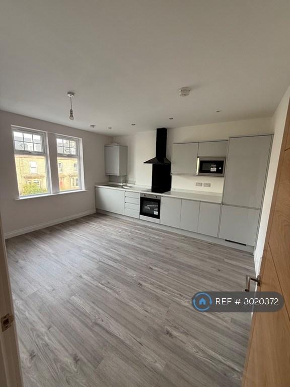 1 bedroom flat in Ivanhoe Terrace, Chester Le Street, DH3 (1 bed) (#3020372)