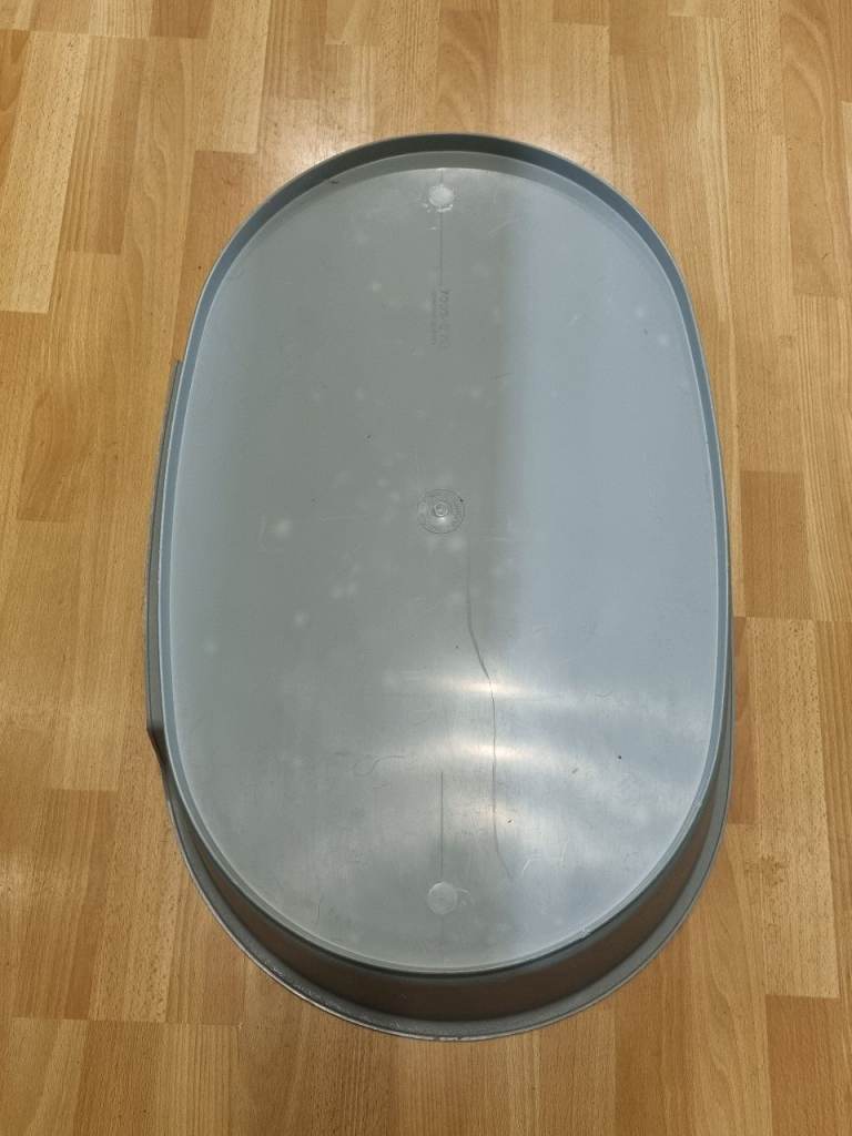 Hard plastic dog bed with cover 
