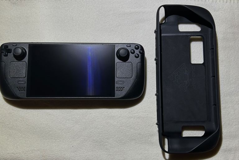 Valve Steam Deck Oled 1tb Handheld Console  with Silicone Case