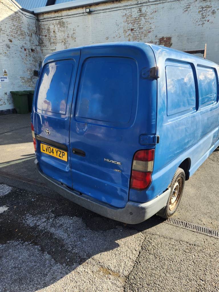 Toyota, HIACE 280 GS SWB 88 BHP, Panel Van, 2004, 2494 (cc)