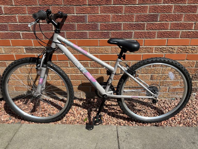 Womens Apollo Twilight Mountain Bike 14inch Never Used