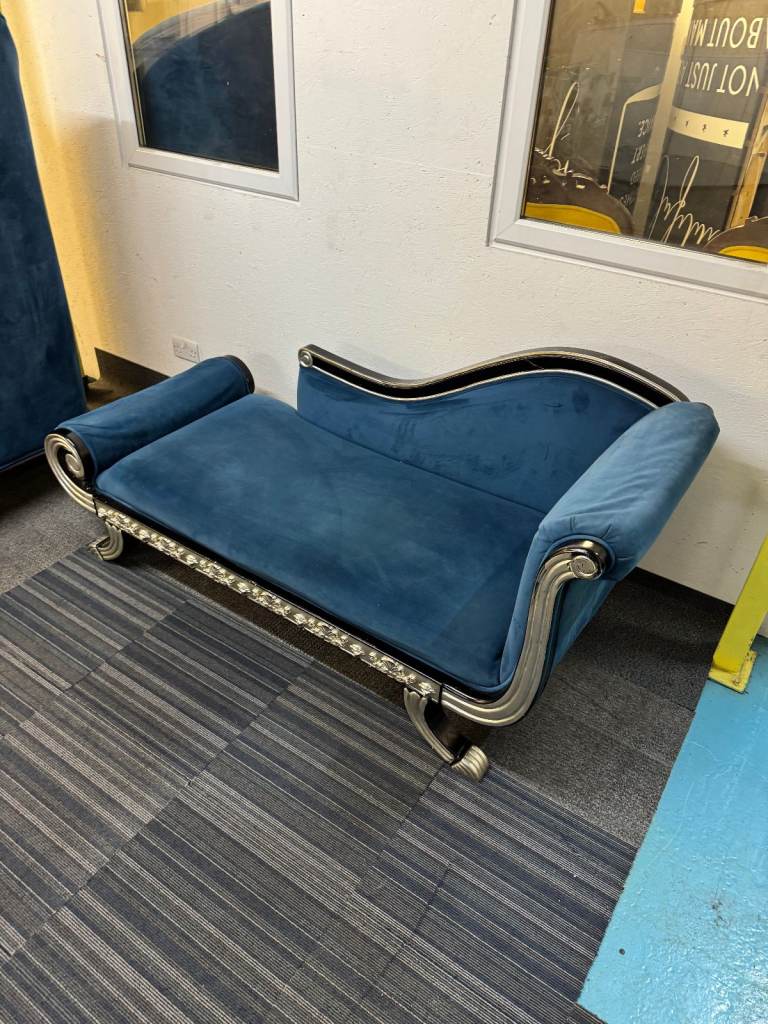 Decorative Blue Wedding chair sofa French Empire style scroll end chaise lounge