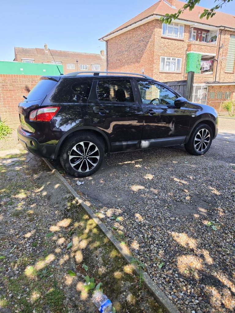 Nissan, QASHQAI, Hatchback, 2012, Manual, 1598 (cc), 5 doors