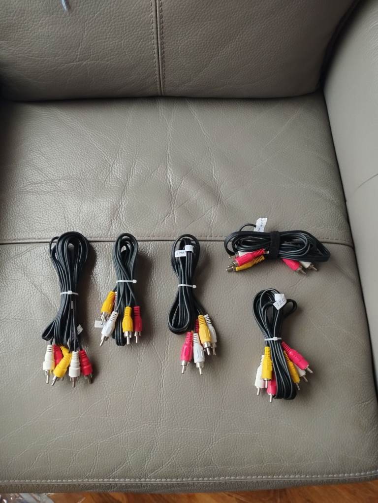 5 RCA to RCA Leads Bundle