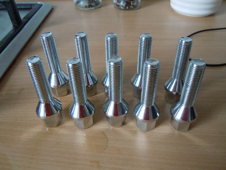 10X VW Ford Renault Others Wheel Bolt, M12 x1.5mm 40mm Long Tapered Thread