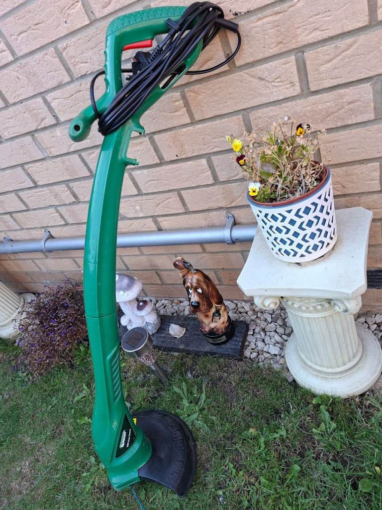 Qualcast 320W Grass Trimmer GT2518 – Excellent Condition