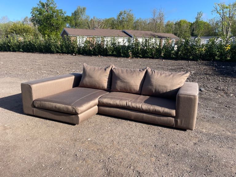 FREE DELIVERY 🥰🚚🥰LUXURY CAMERICH BROWN FABRIC CORNER SOFA GOOD CONDITION RRP £5860