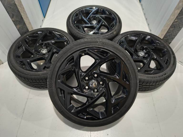 5x120 19" VAUXHALL INSIGNIA SRI VX-LINE ATOMIC ALLOY WHEELS SET WITH 245/40/19 TYRES 09-17
