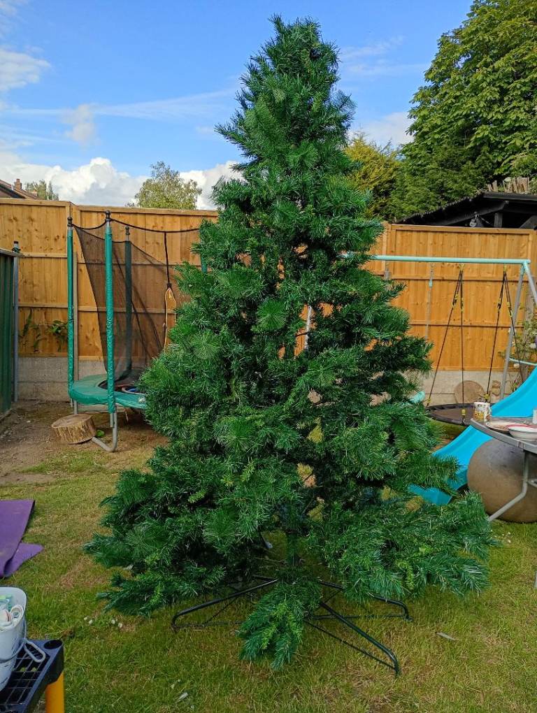 7ft Christmas green tree 