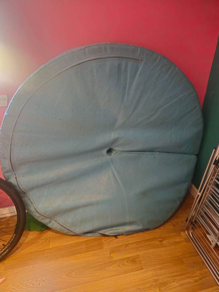 Pole mat and 7kg bar 