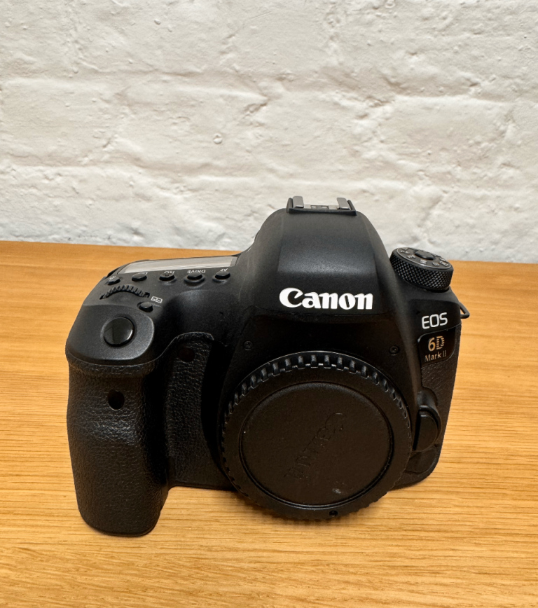 Canon EOS 6D Mark II