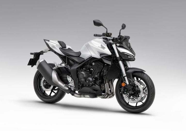 2024 HONDA CB1000 HORNET EX DEMO FITTED WITH SPORTS PACK WHITE