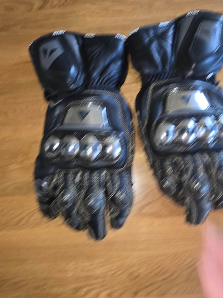 Dianese Full Metal D1 Glove