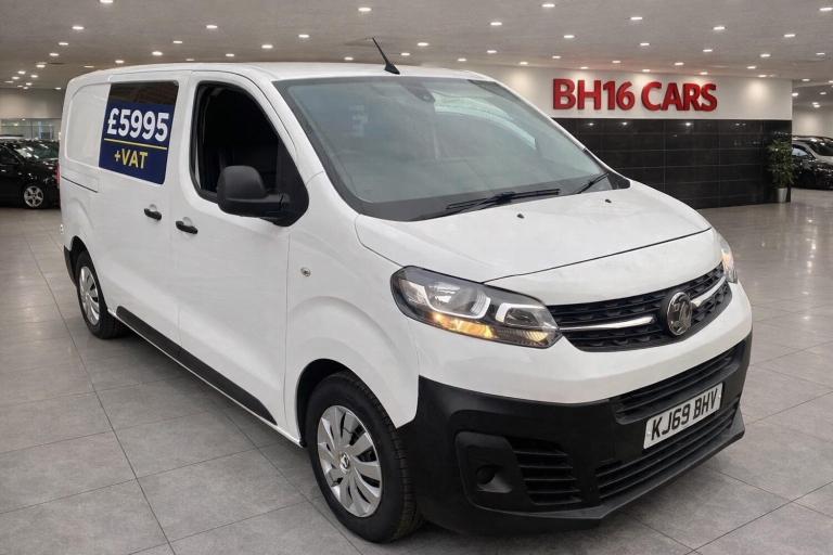 2020 Vauxhall Vivaro 3100 2.0d 120PS Edition H1 Van Police Cell 5 Seater PANEL VAN Diesel Manual