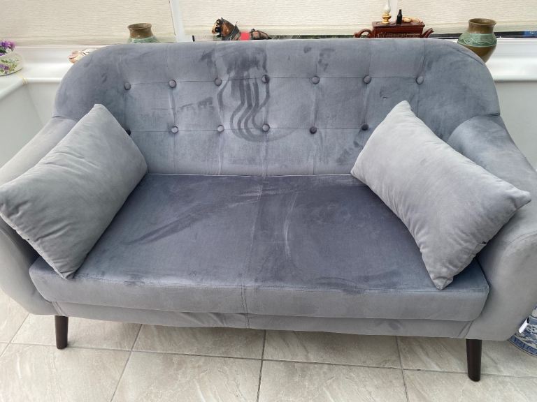 Warmehomy.   2 seater sofa.  