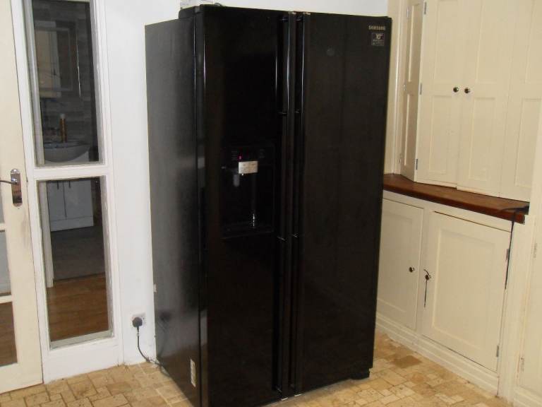 HOUSE CLEARENCE MOVING HOME EVERYTHING MUST GO