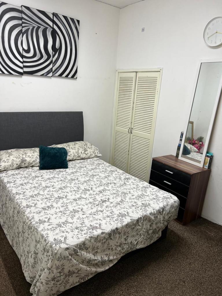 2 Double Rooms for rent in Moston Manchester