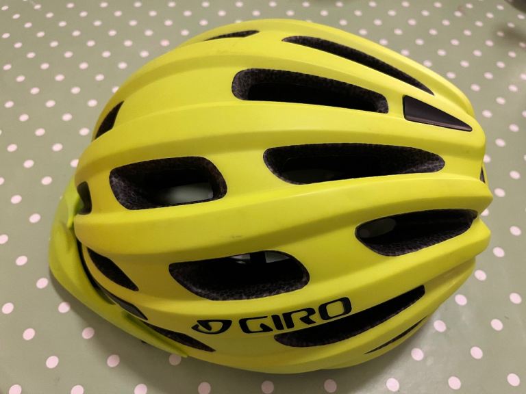 Giro Bike Helmet – Yellow, Good Condition
