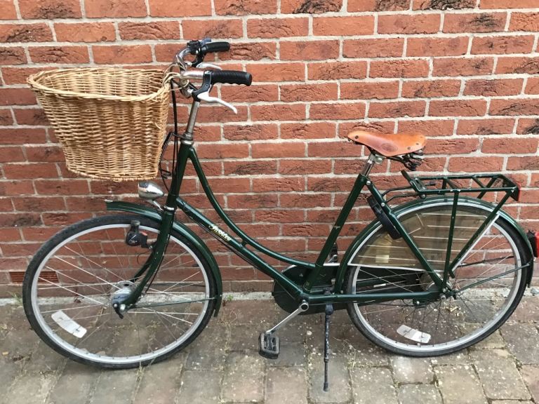 Pashley bicycle with wicker basket
