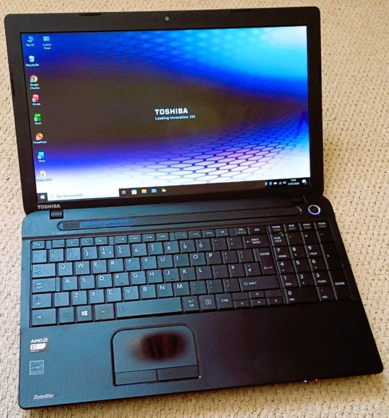 TOSHIBA C50D*UPDATES TILL 2032*WINDOWS 10 PRO*OFFICE 2024 PRO*128GB SSD*4GB RAM*