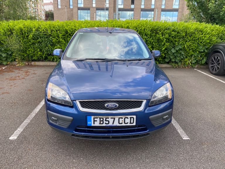 2008 Ford Focus · Hatchback  (Willing to negotiate price)