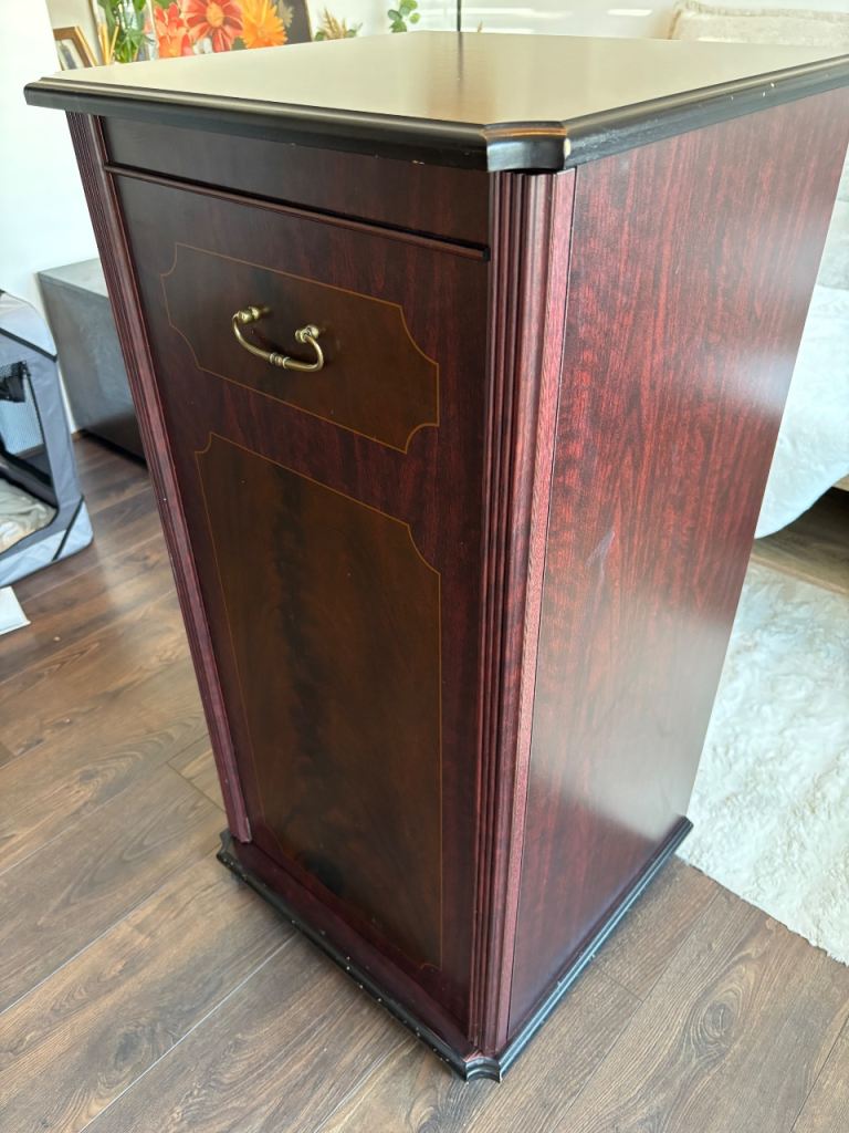 Retro HiFi Cabinet