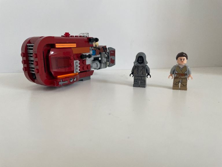 LEGO Star Wars Rey's Speeder with Minifigures – Good Condition
