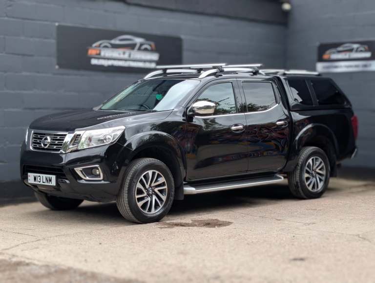 2017 Nissan Navara Double Cab Pick Up Tekna 2.3dCi 190 4WD Auto PICK UP Diesel Automatic