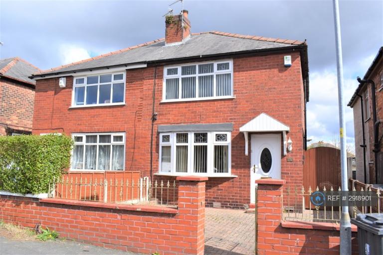 2 bedroom house in Laxey Crescent, Leigh, WN7 (2 bed) (#2918901)